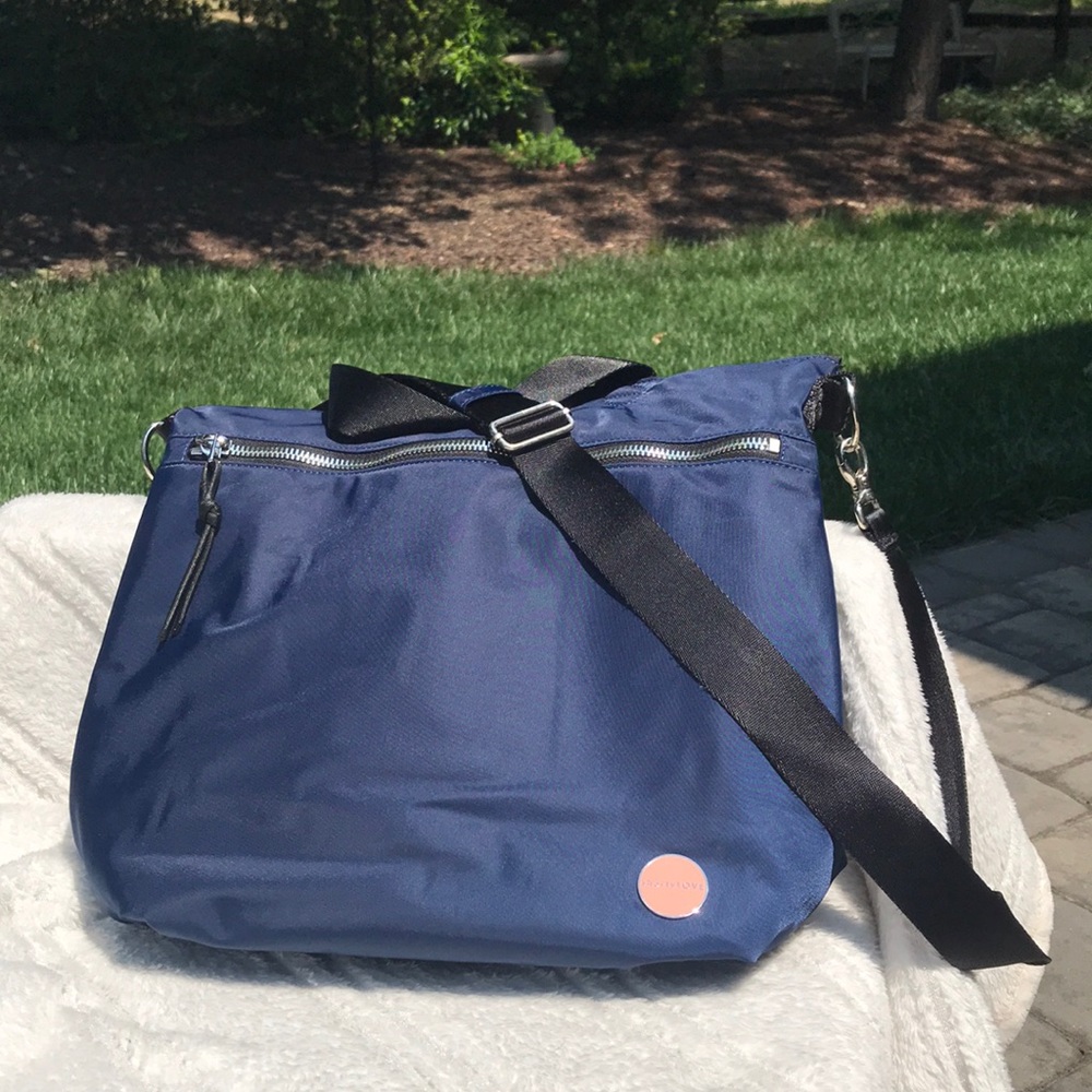 shortyLOVE Wonder Large Messenger Bag dark Blue in EUC